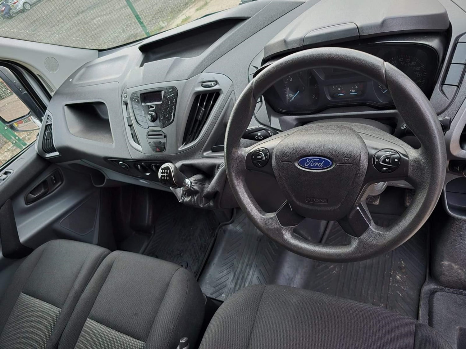 Ford Transit Custom Listing Image