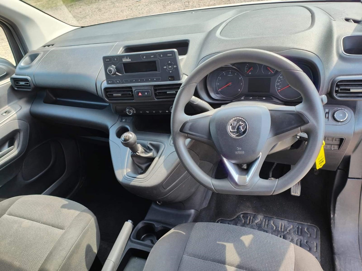 Vauxhall Combo Listing Image