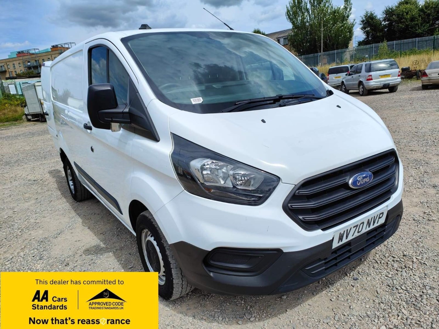 Ford Transit Custom Listing Image