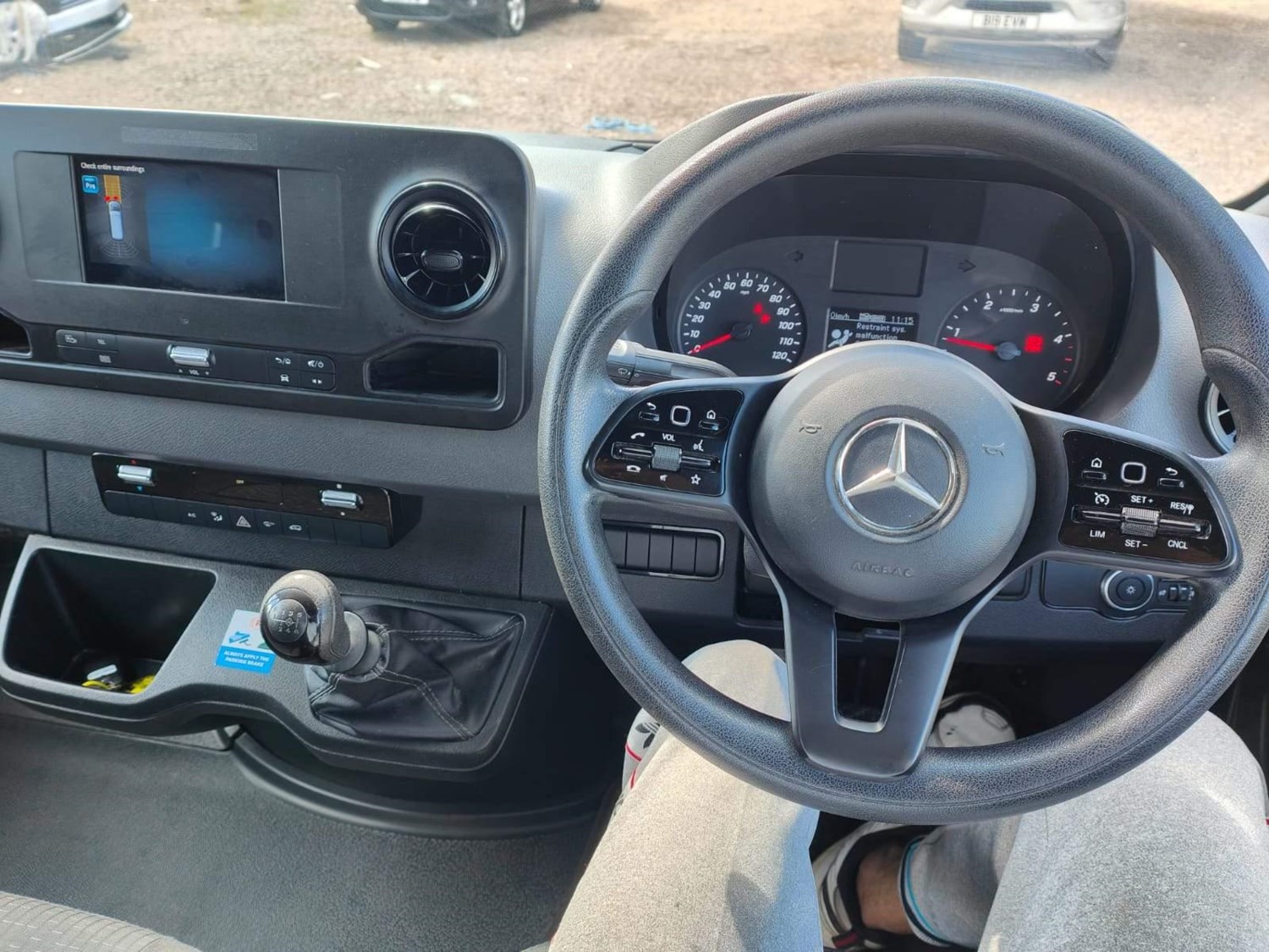 Mercedes-Benz Sprinter Listing Image