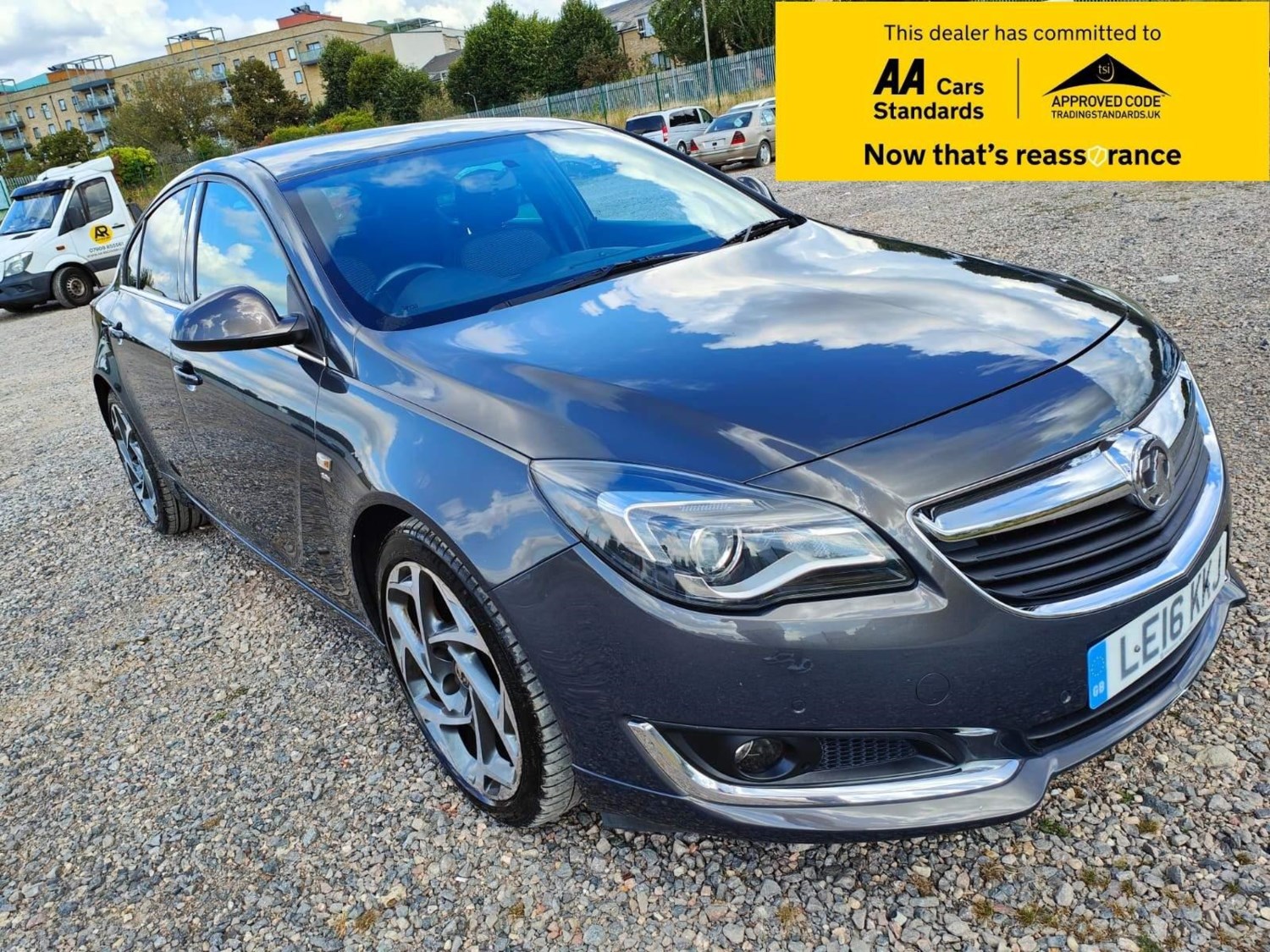 Vauxhall Insignia Listing Image