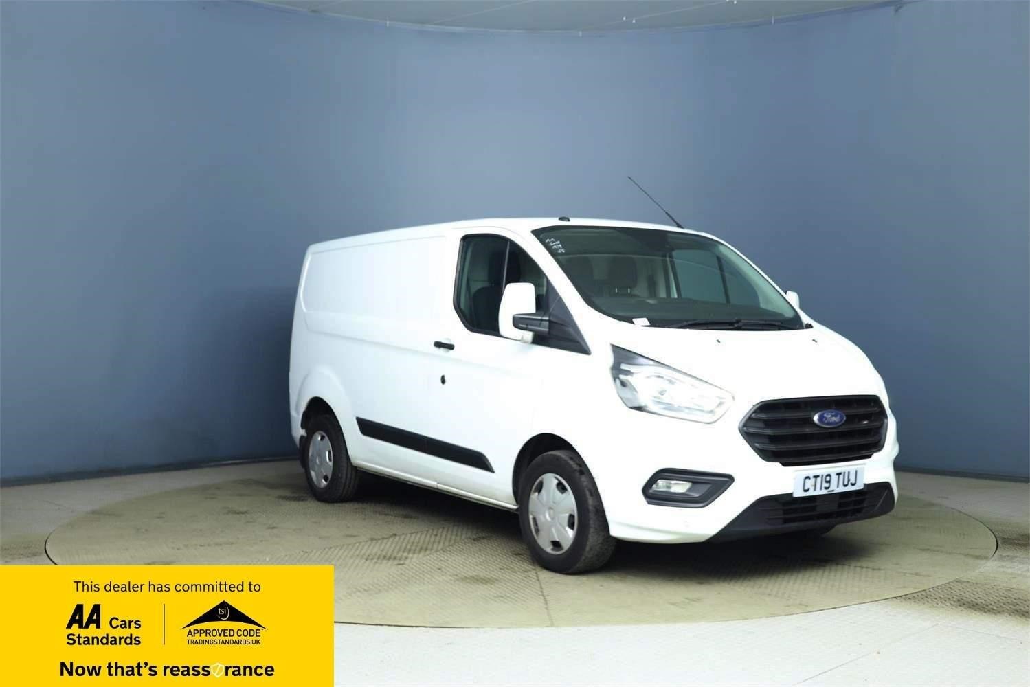 Ford Transit Custom Listing Image