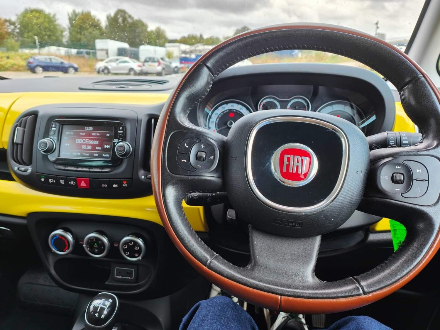 Fiat 500L Listing Image