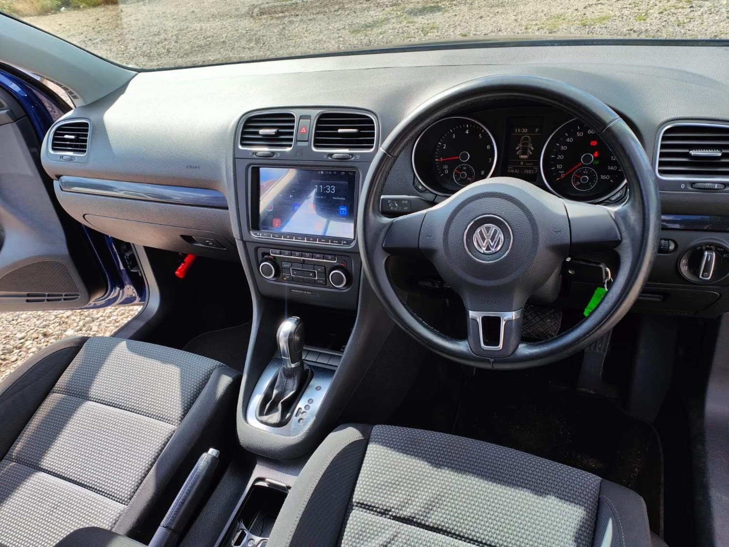 Volkswagen Golf Listing Image