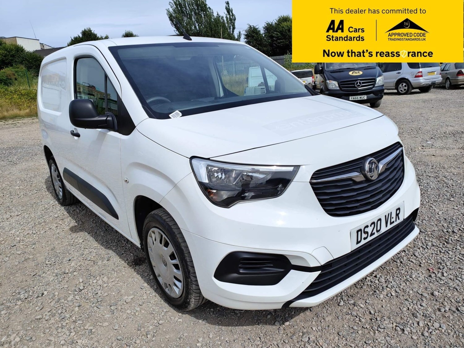 Vauxhall Combo Listing Image