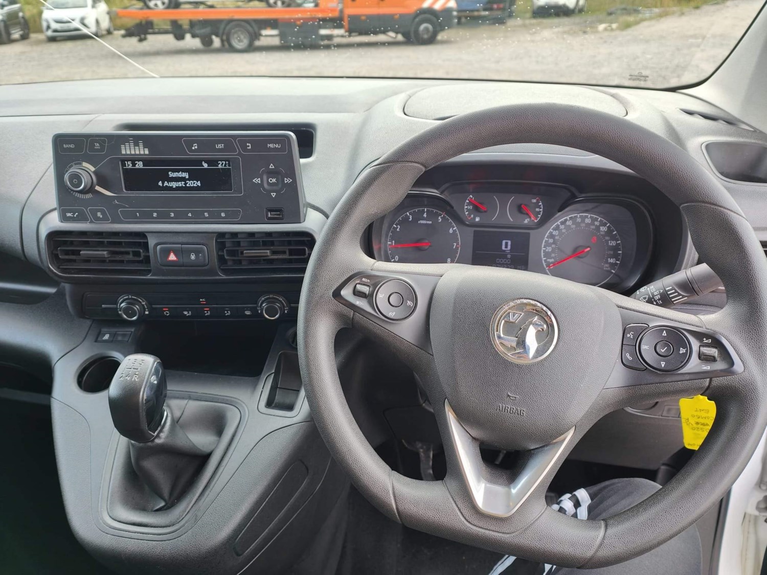 Vauxhall Combo Listing Image