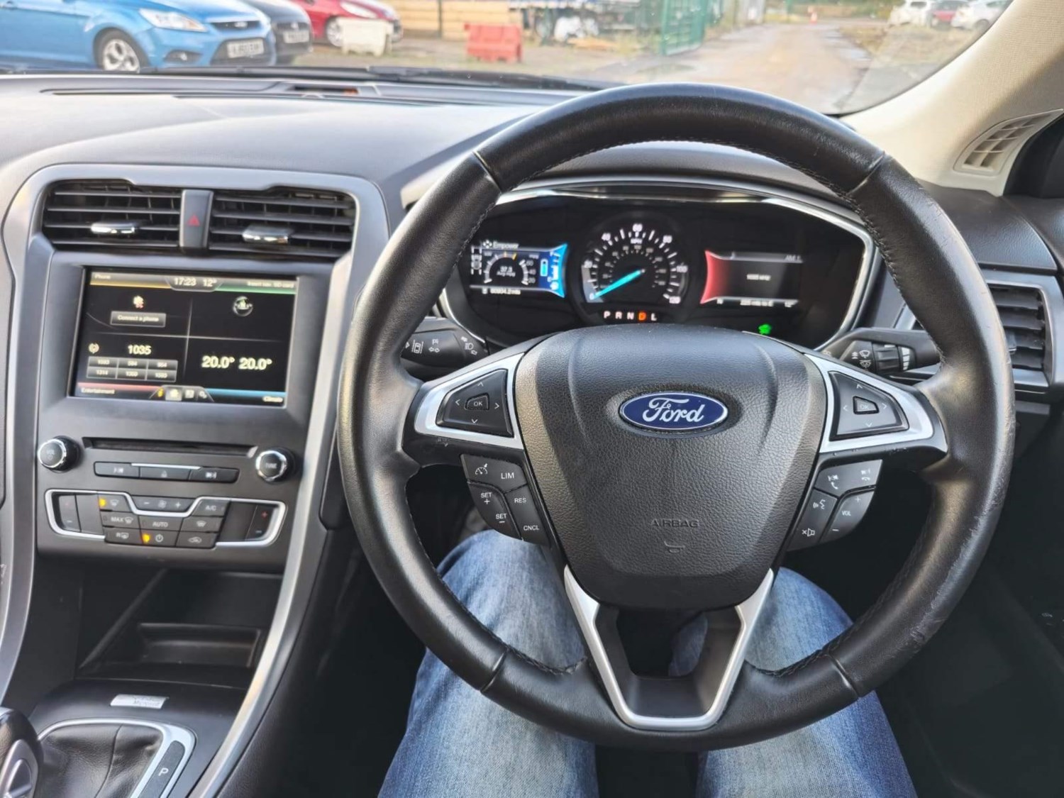 Ford Mondeo Listing Image