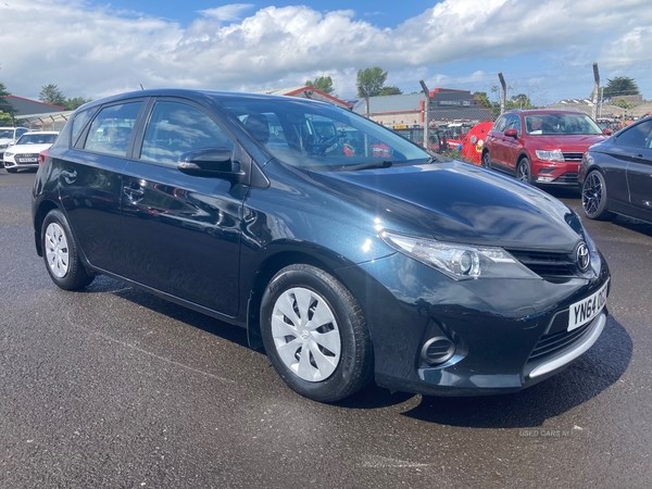 Toyota Auris Listing Image