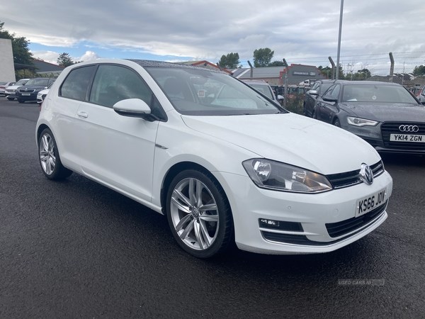 Volkswagen Golf Listing Image