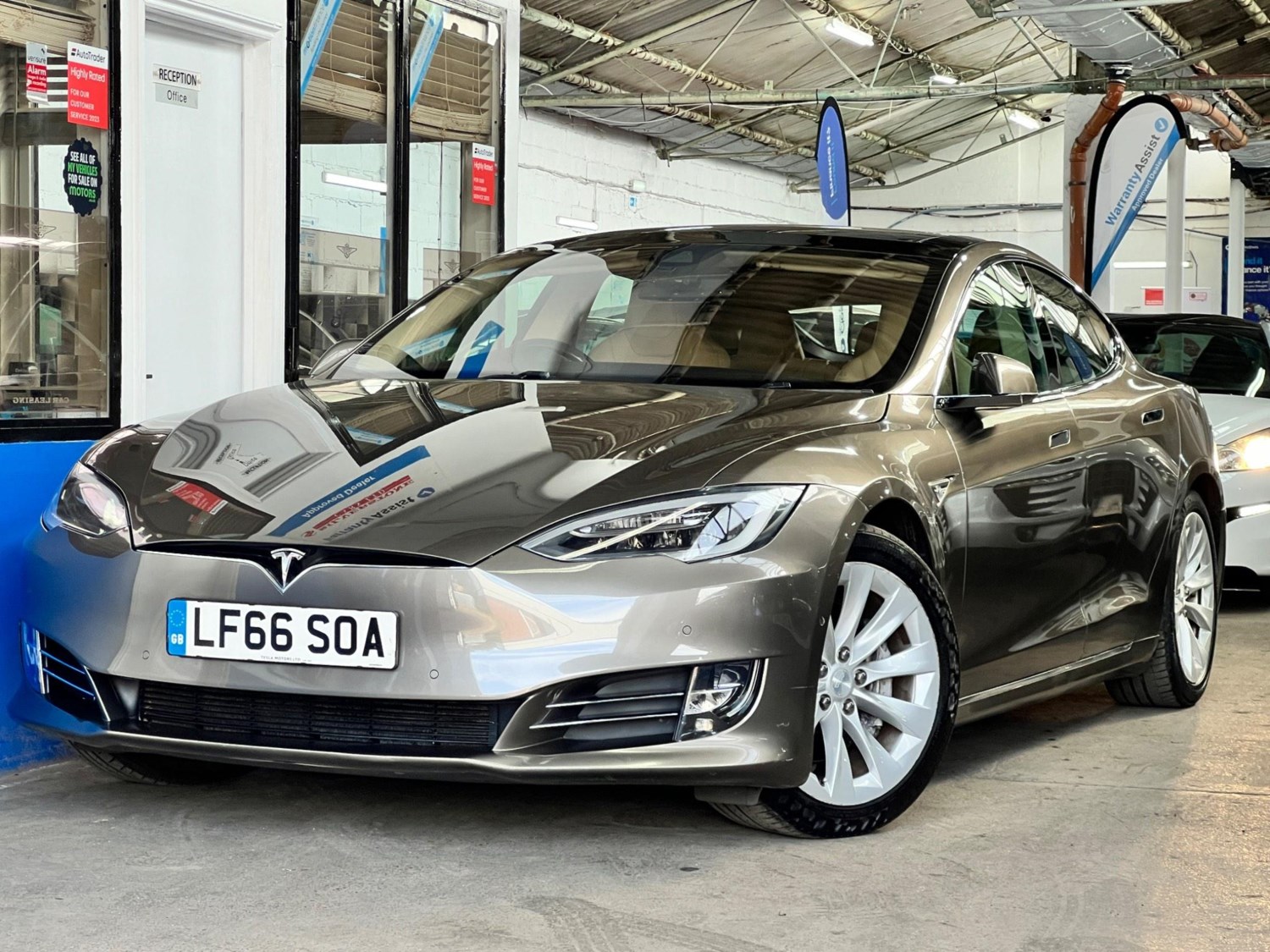 Tesla Model S Listing Image