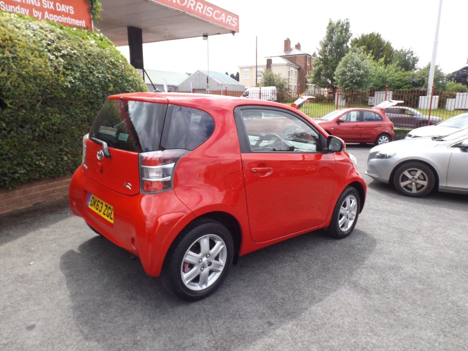 Toyota iQ Listing Image