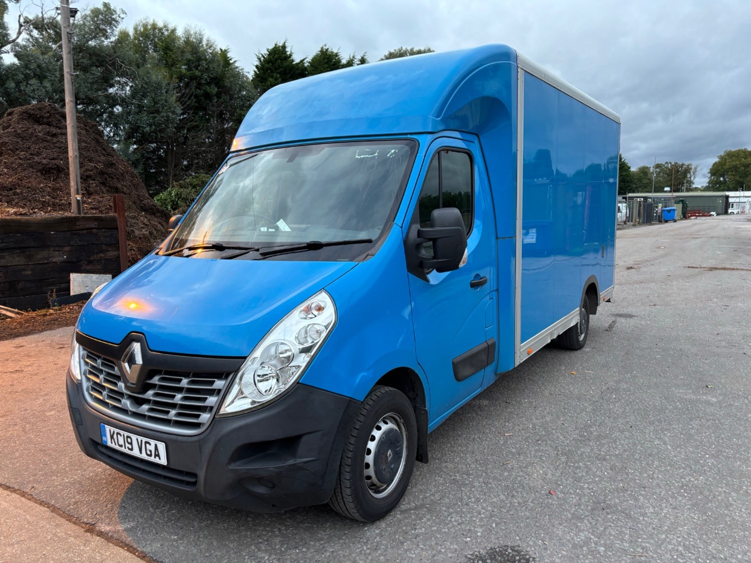 Renault Master Listing Image