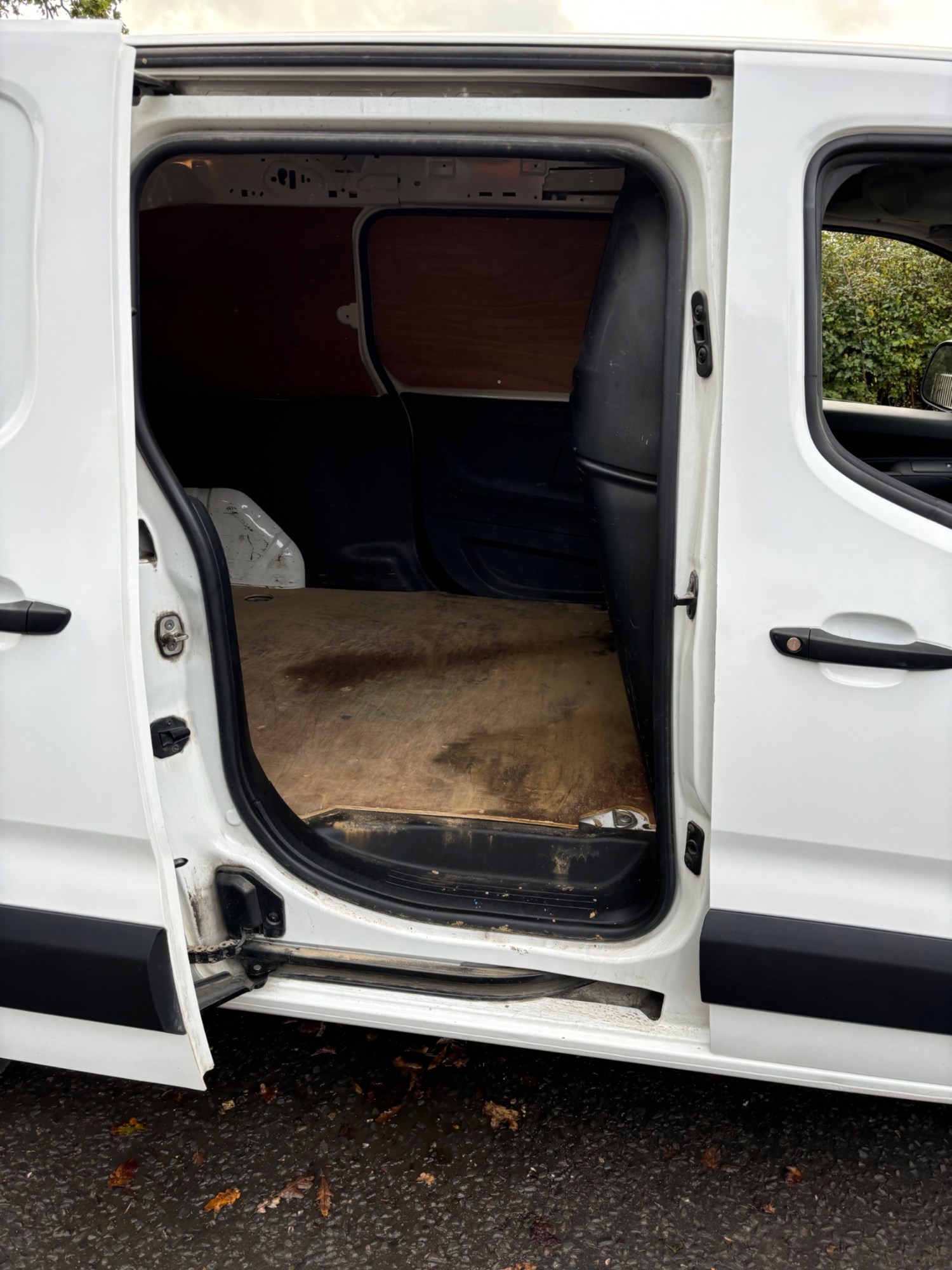 Vauxhall Combo Listing Image