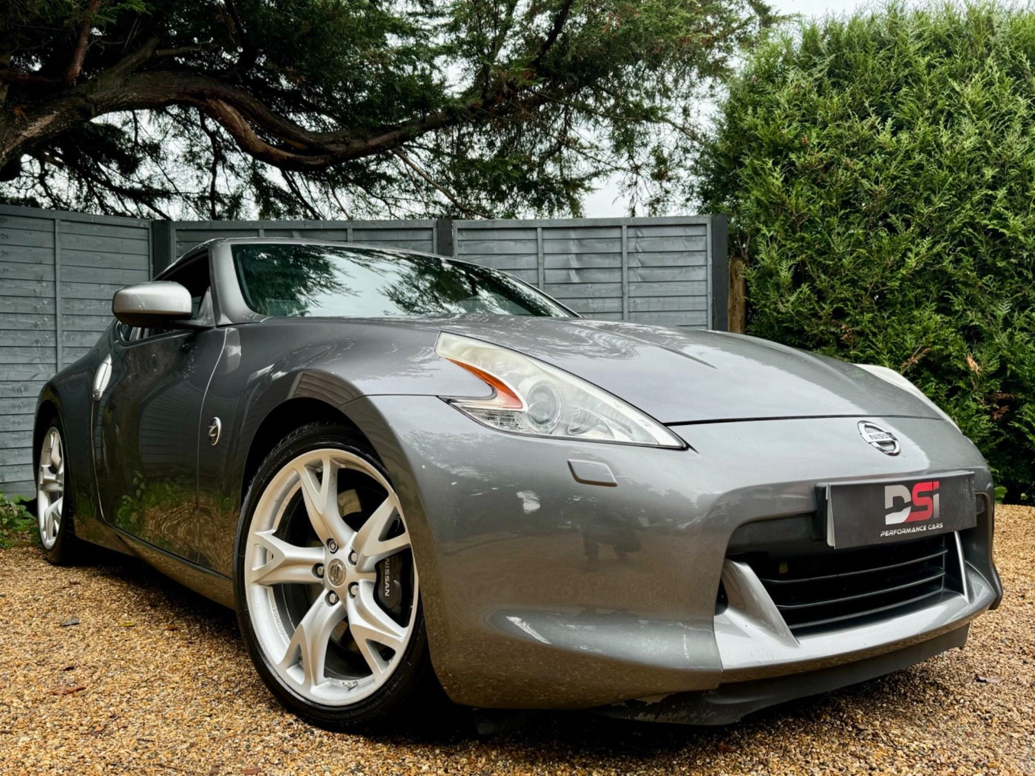 Nissan 370Z Listing Image