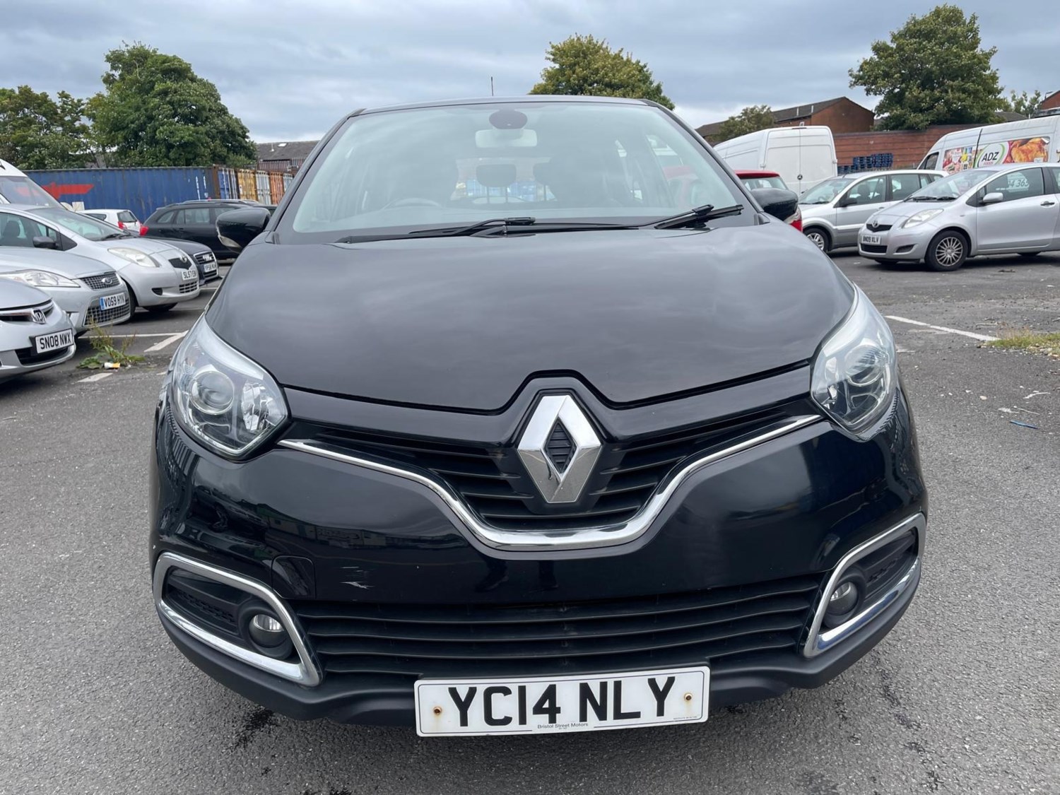 Renault Captur Listing Image