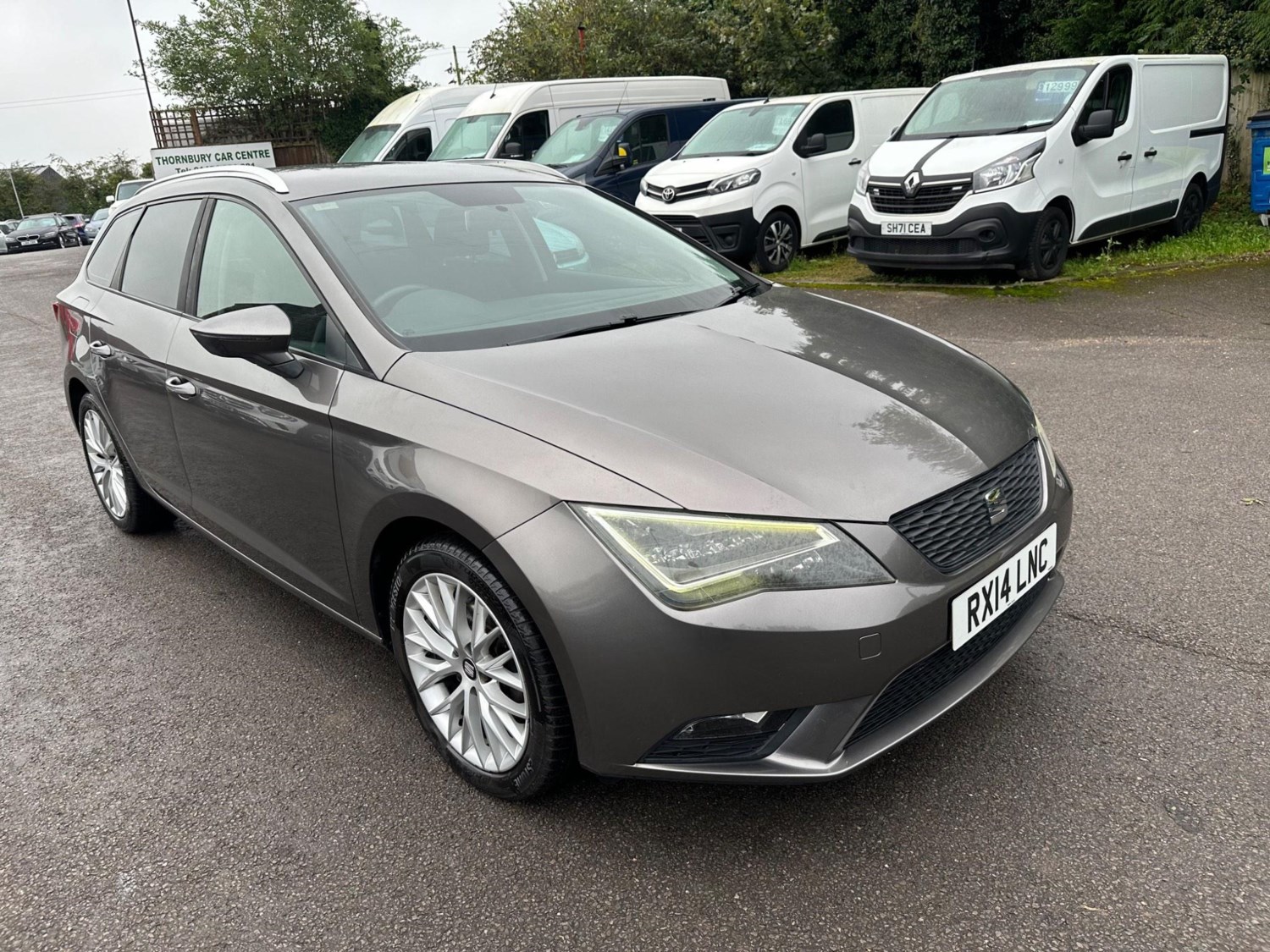 SEAT Leon Listing Image