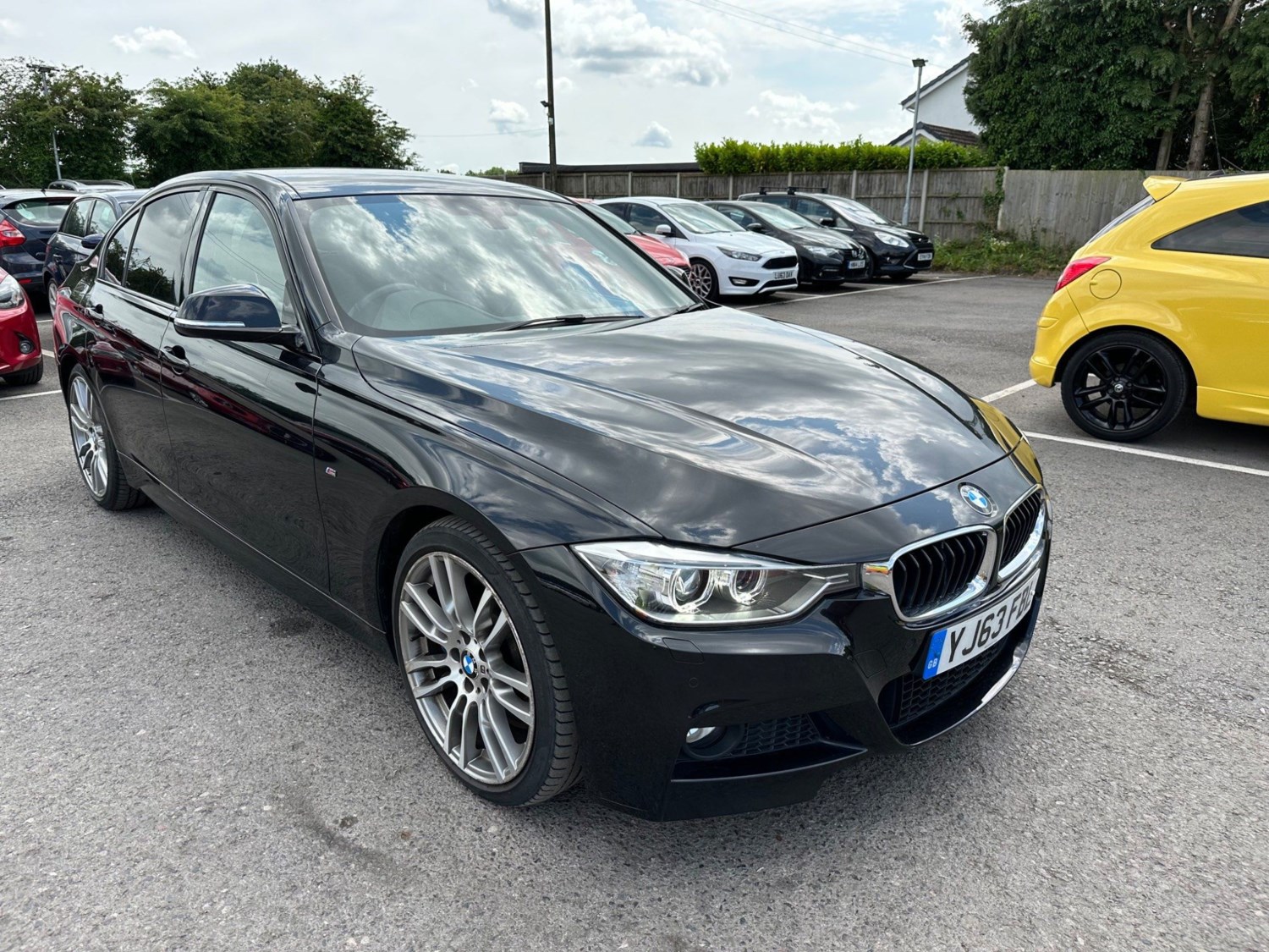 BMW 3 Series Listing Image