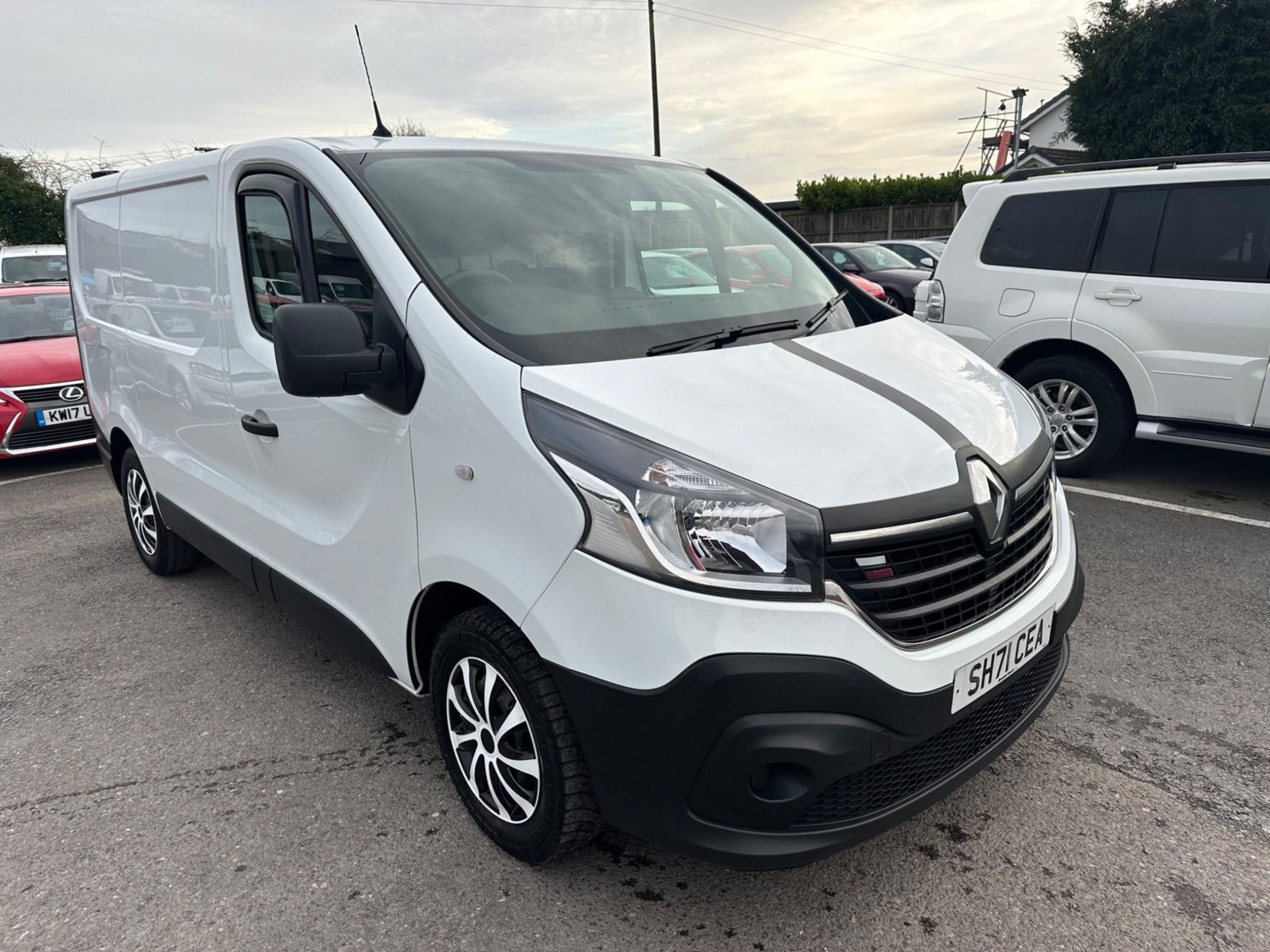 Renault Trafic Listing Image