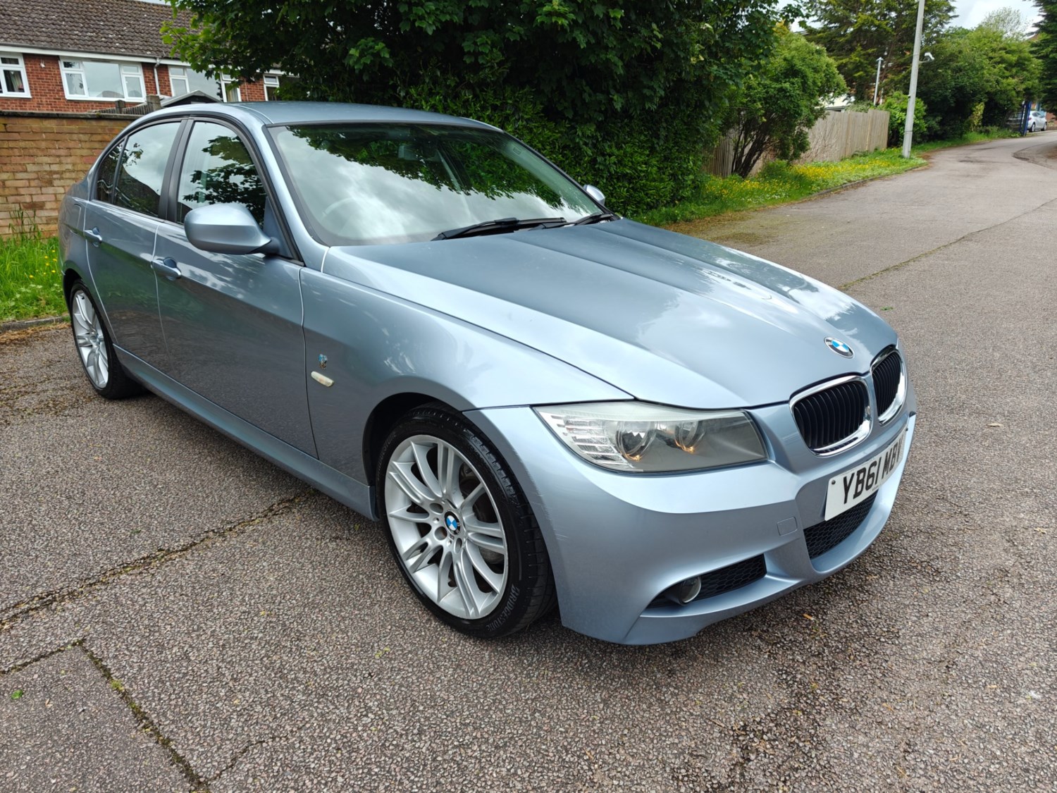 BMW 3 Series Listing Image