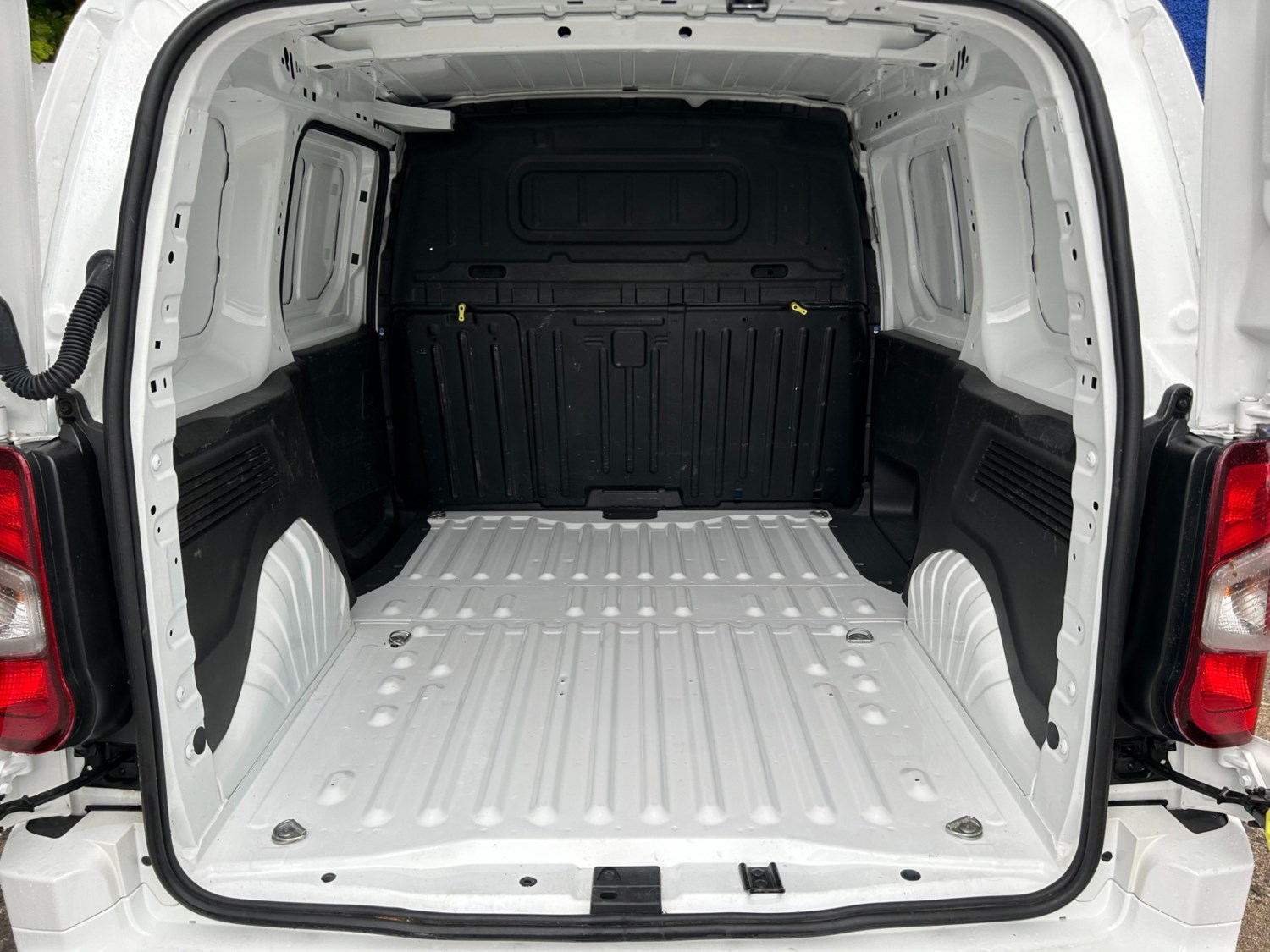 Vauxhall Combo Listing Image