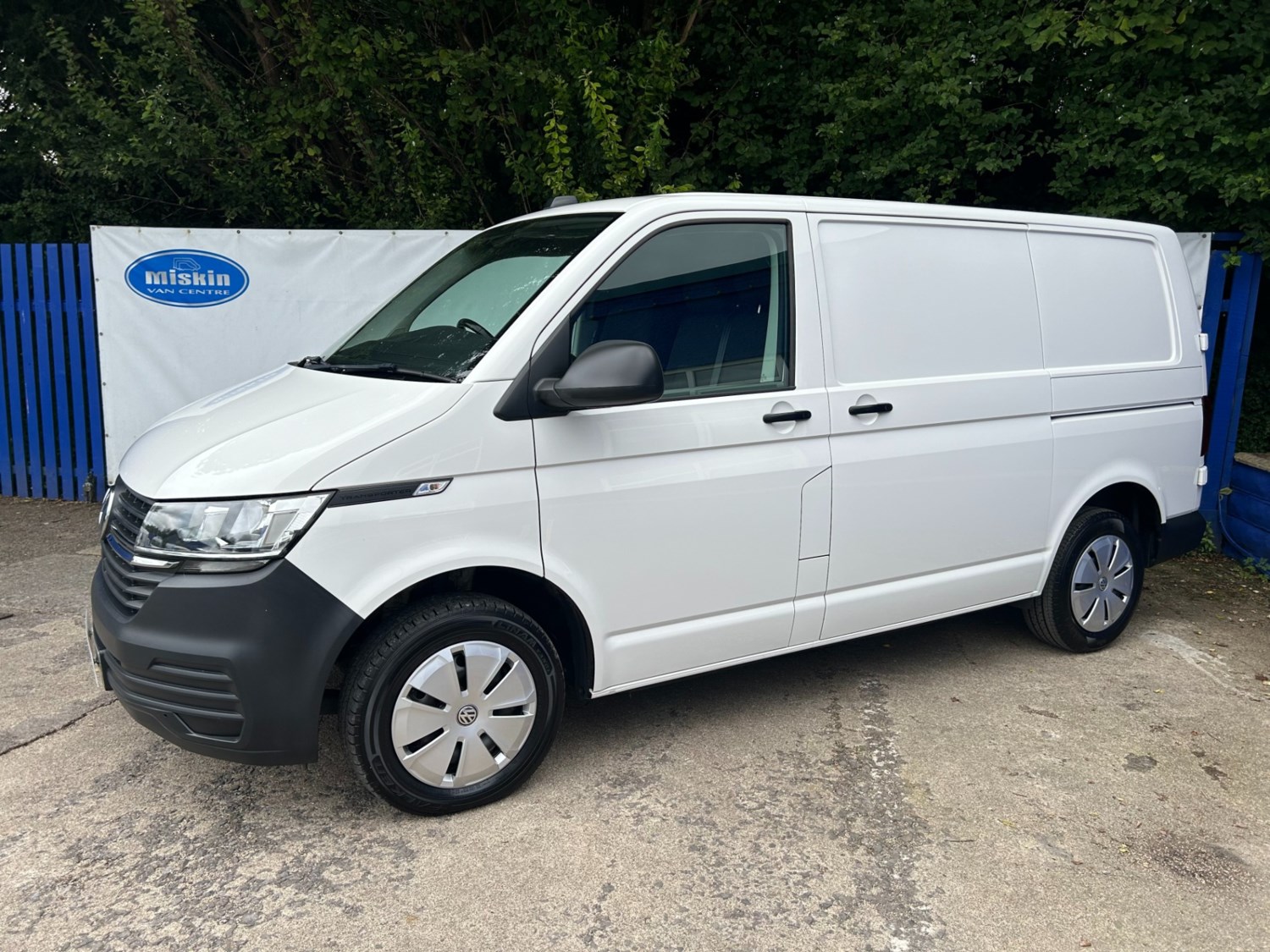 Volkswagen Transporter Listing Image