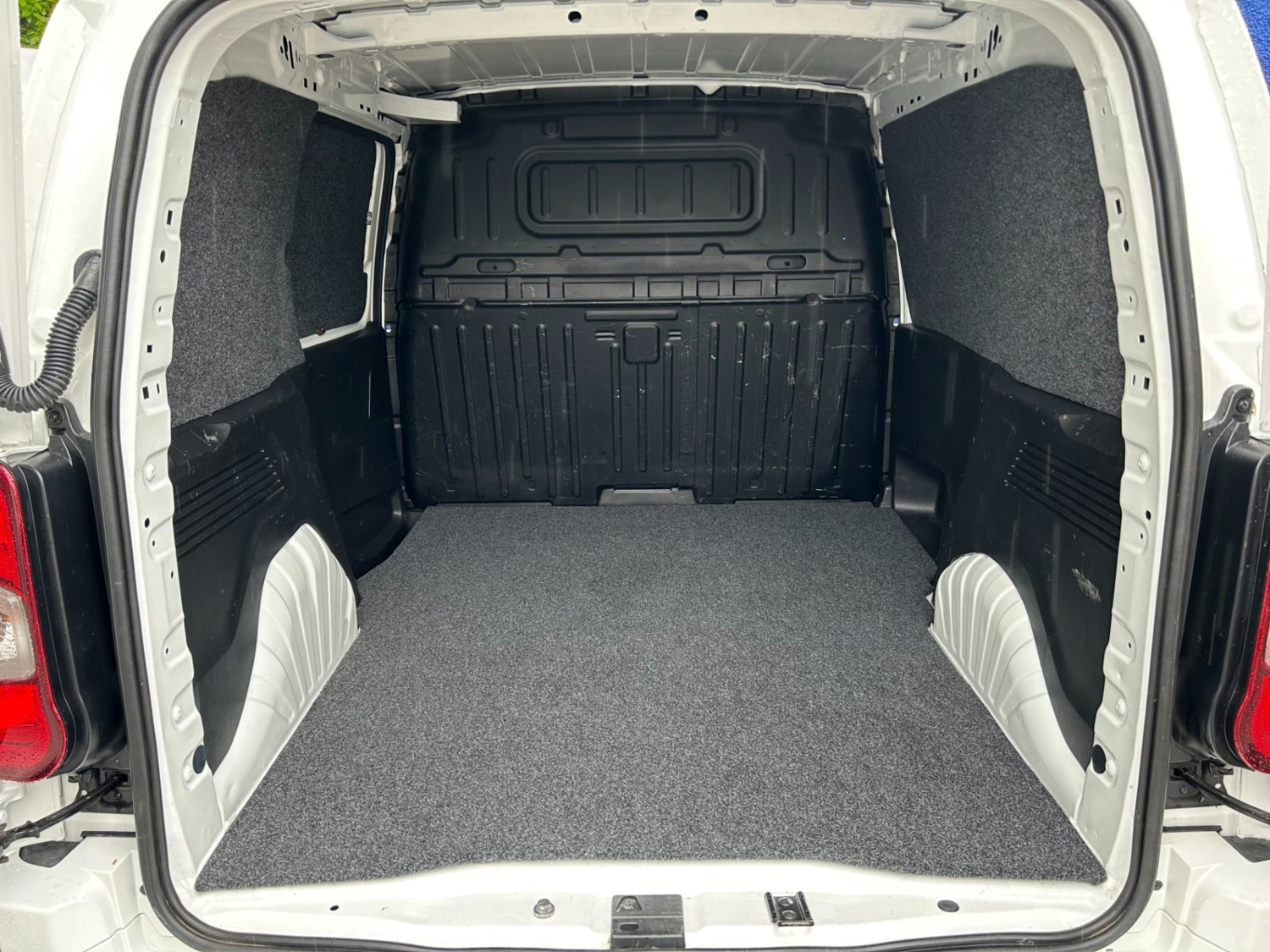 Vauxhall Combo Listing Image