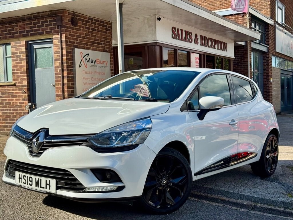 Renault Clio Listing Image