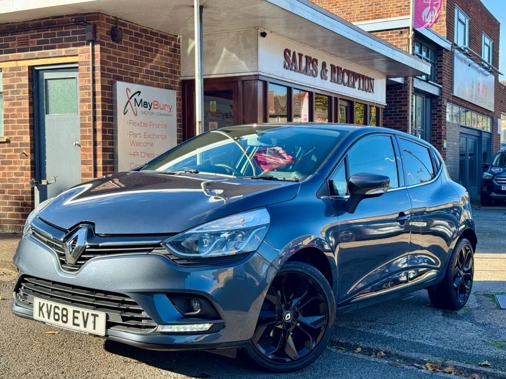 Renault Clio Listing Image