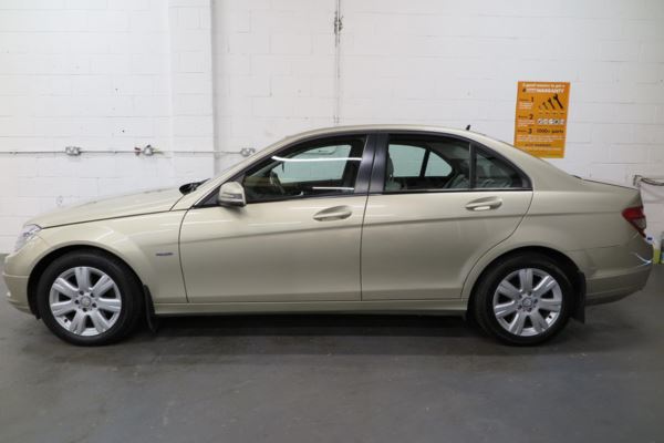 2010 (10) Mercedes-Benz C Class C180 CGI BlueEFFICIENCY Executive SE 4dr Auto For Sale In Nelson, Lancashire