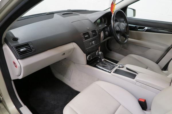 2010 (10) Mercedes-Benz C Class C180 CGI BlueEFFICIENCY Executive SE 4dr Auto For Sale In Nelson, Lancashire