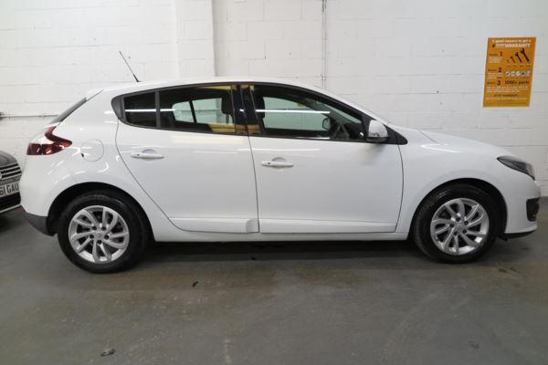 2016 (16) Renault Megane 1.2 TCE Dynamique Nav 5dr For Sale In Nelson, Lancashire
