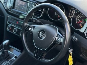 Volkswagen Golf SV Listing Image