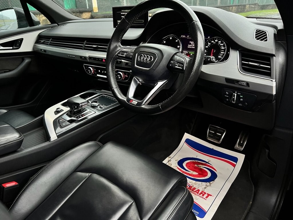 Audi Q7 Listing Image