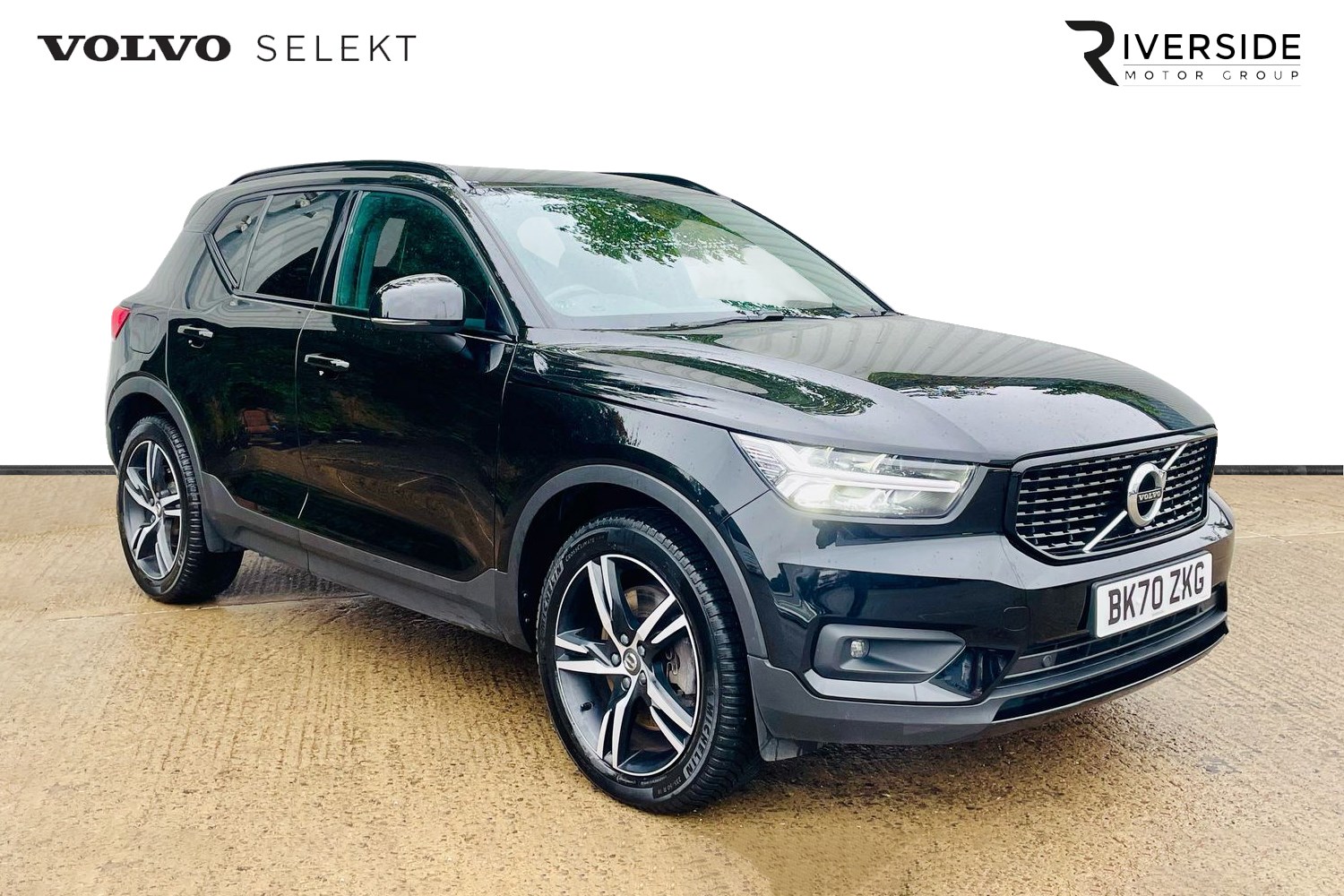 Volvo XC40 Listing Image