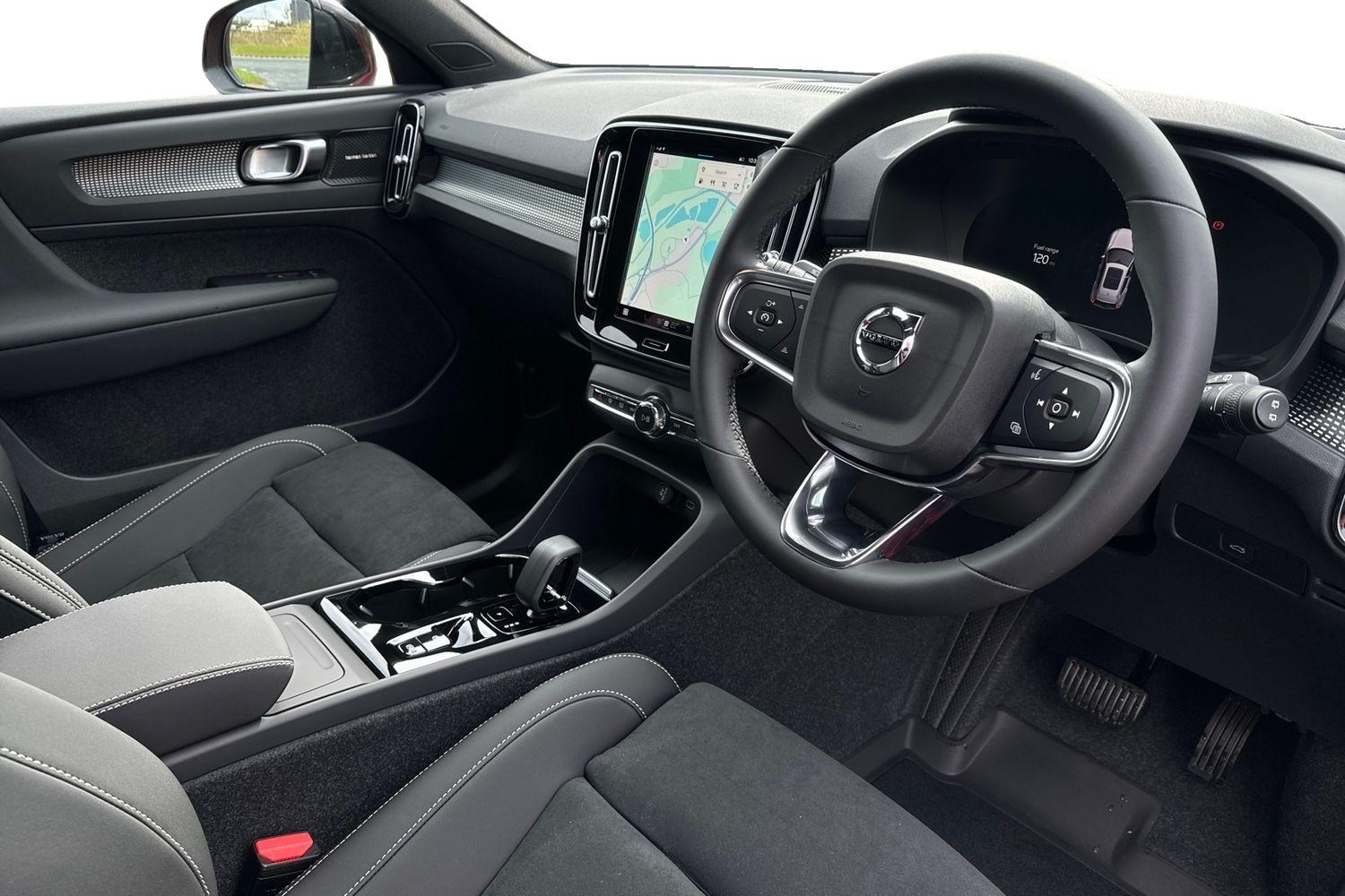 Volvo XC40 Listing Image