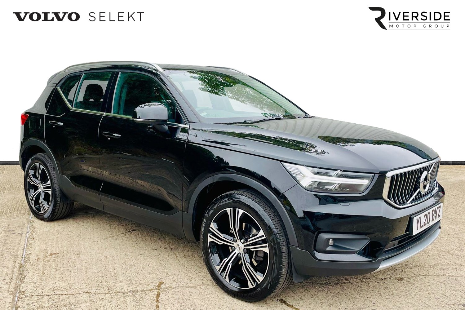 Volvo XC40 Listing Image