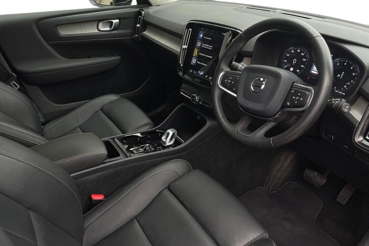 Volvo XC40 Listing Image