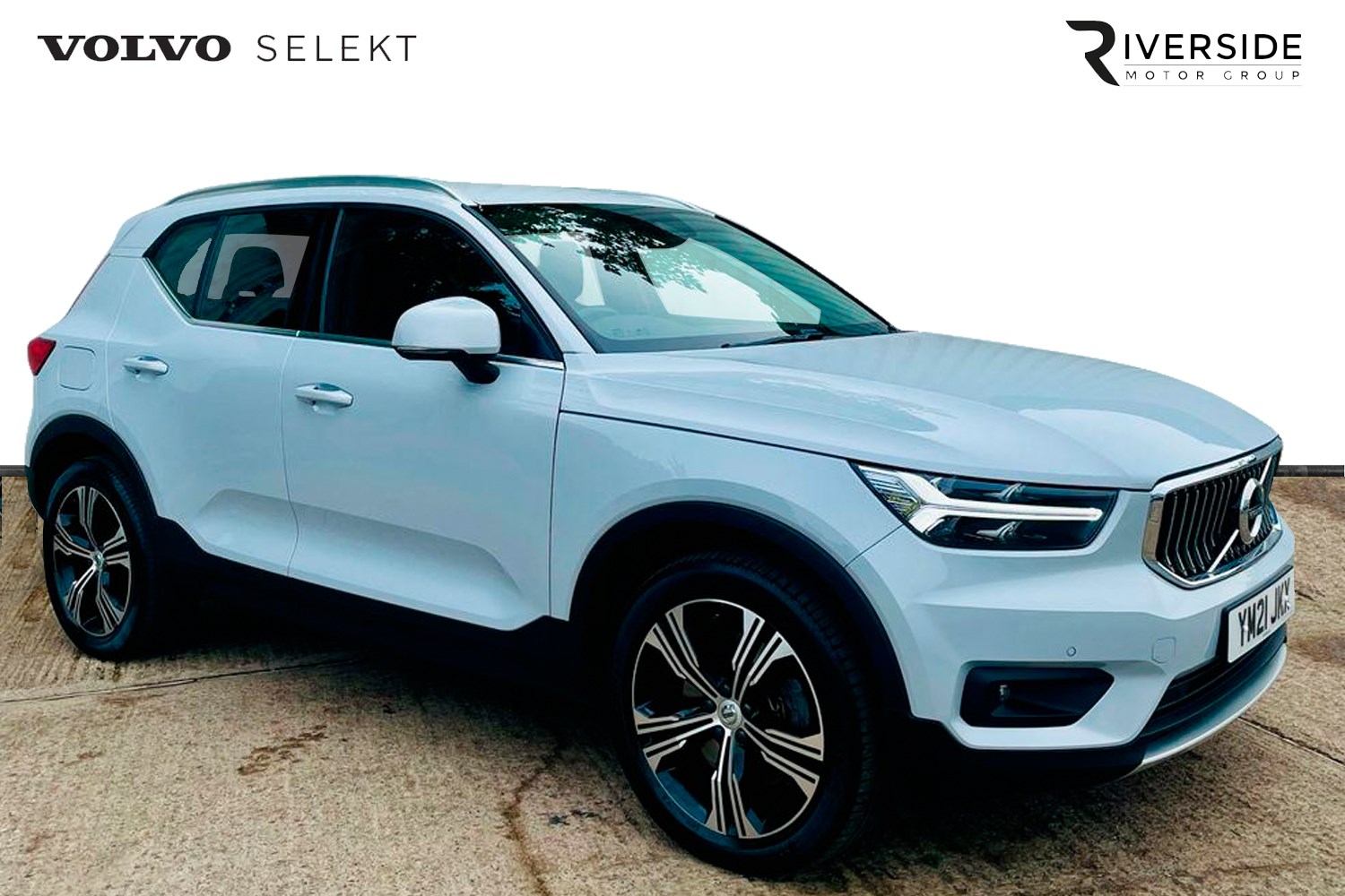 Volvo XC40 Listing Image