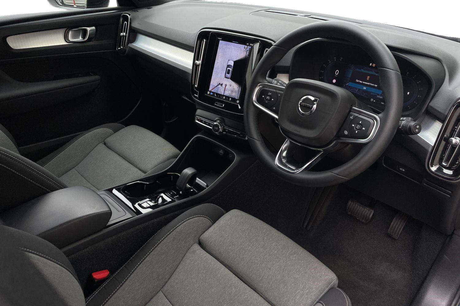 Volvo XC40 Listing Image