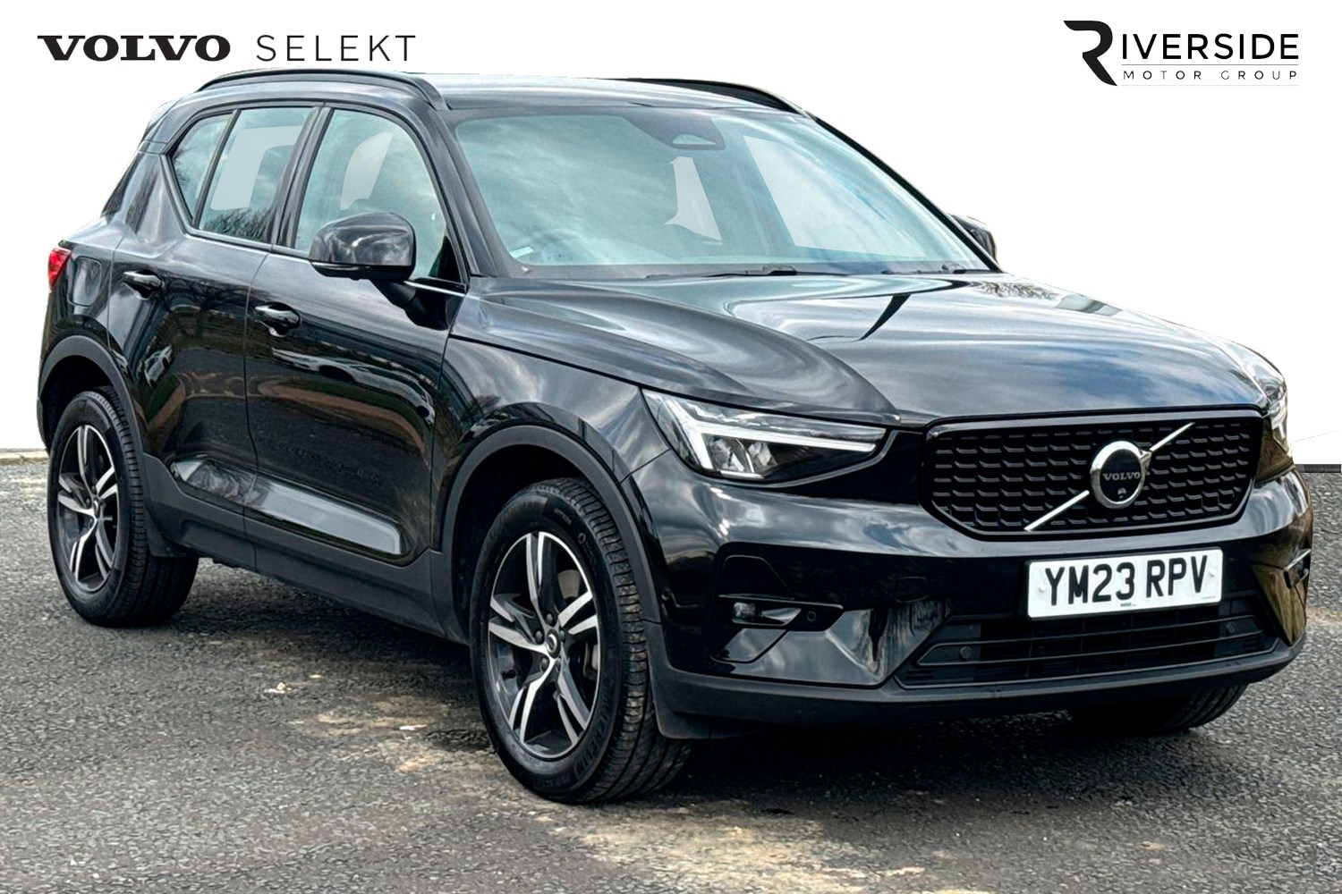 Volvo XC40 Listing Image