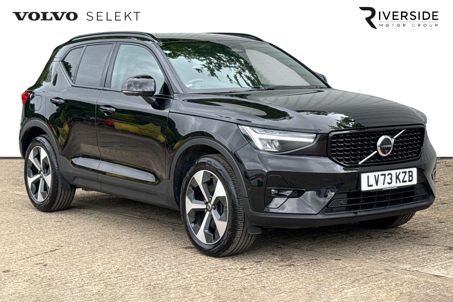 Volvo XC40 Listing Image