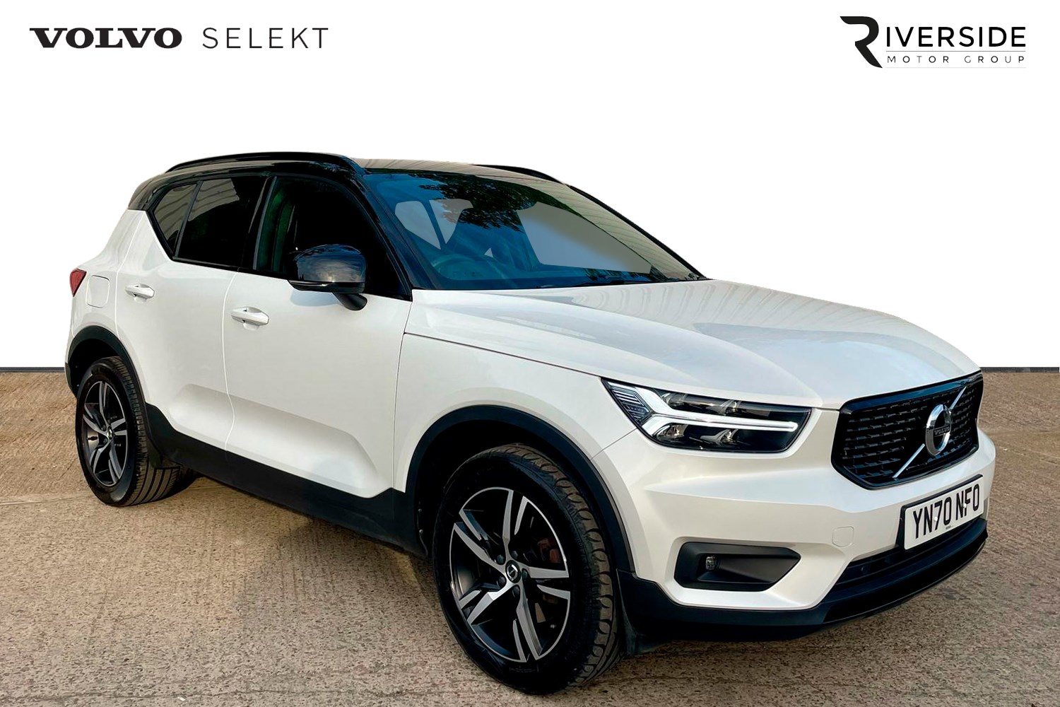 Volvo XC40 Listing Image