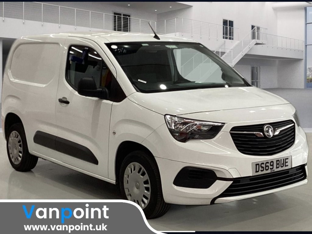 Vauxhall Combo Listing Image