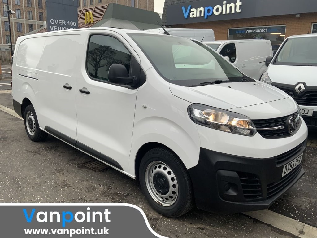 Vauxhall Vivaro Listing Image