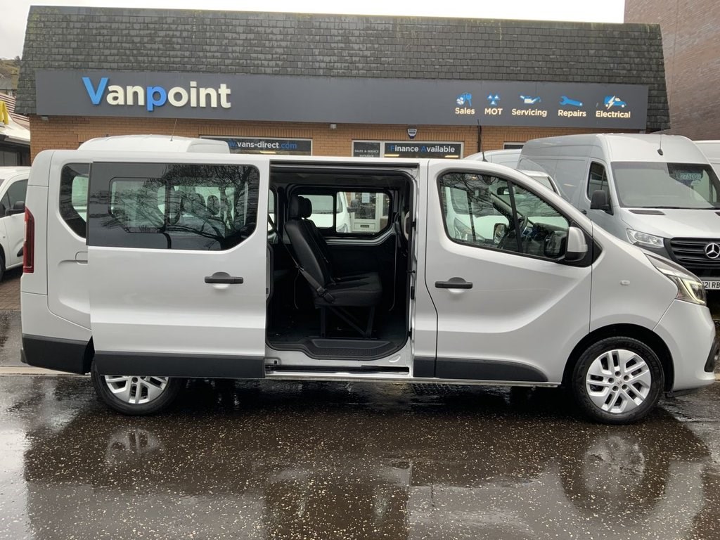 Renault Trafic Listing Image