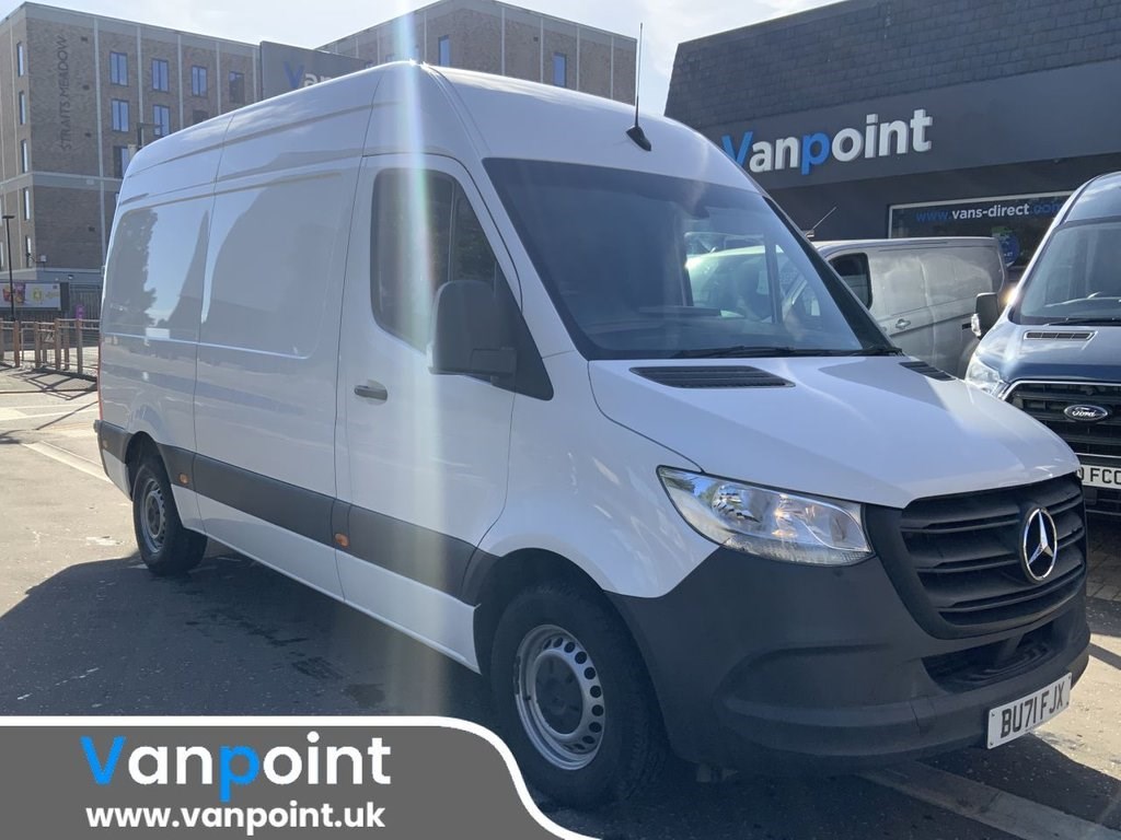 Mercedes-Benz Sprinter Listing Image