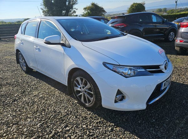 Toyota Auris Listing Image