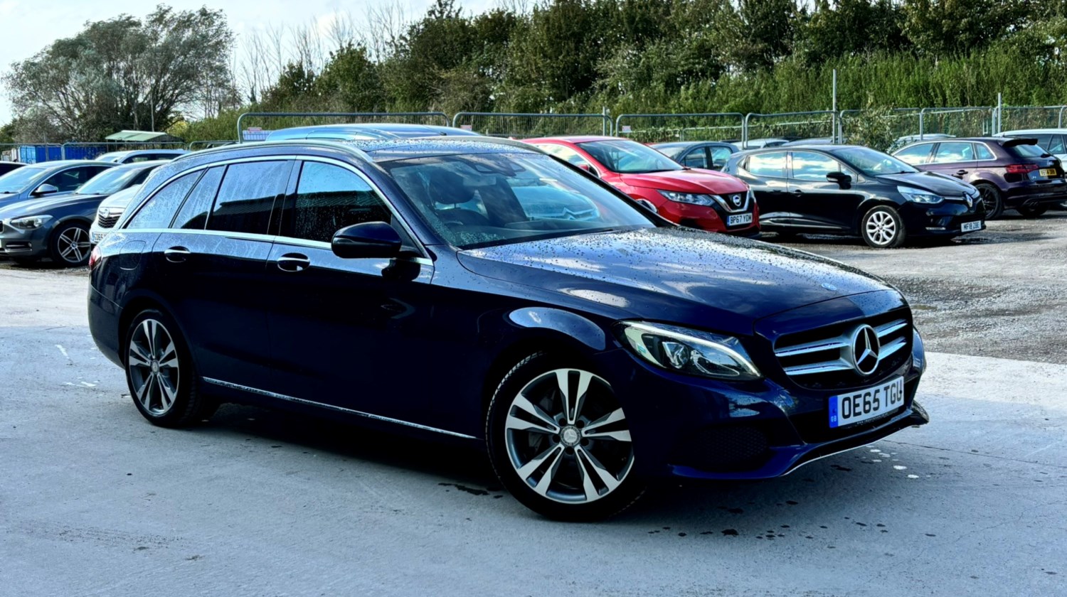 Mercedes-Benz C-Class Listing Image