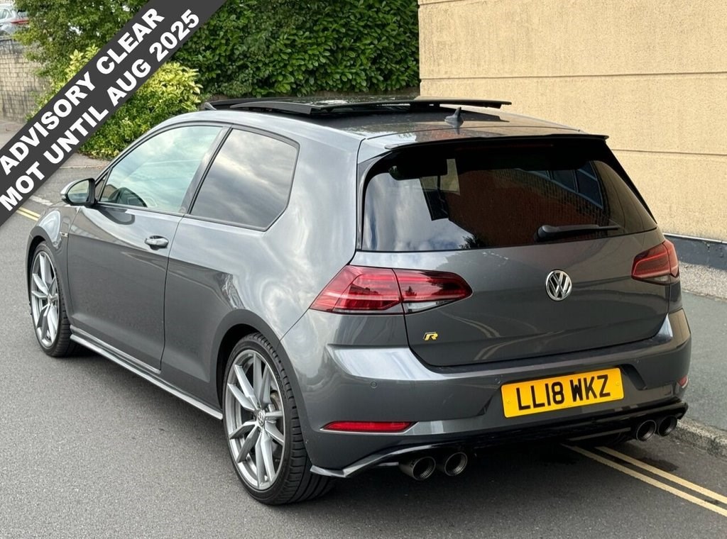 Volkswagen Golf Listing Image