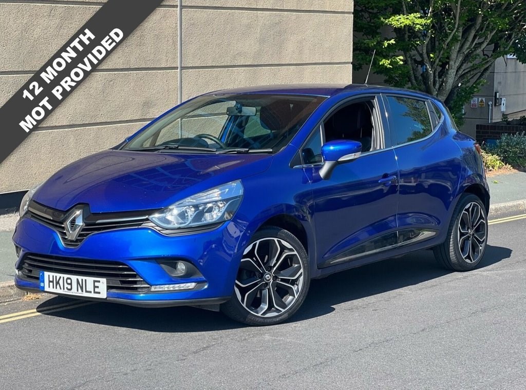 Renault Clio Listing Image